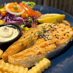 สเต็กปลาแซลมอล ( Salmon Steak)