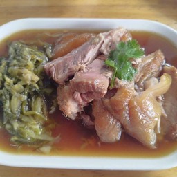 ขาหมู (กับข้าว)