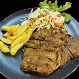 สเต็กเนื้อริบอาย พริกไทยดำ