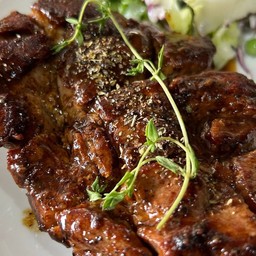 สเต็กหมูสไปชี่