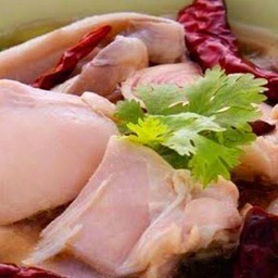 ต้มแซ่บสะโพกไก่