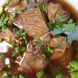 เกาเหลาหมูตุ๋น