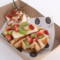 Croffle mixed fruit