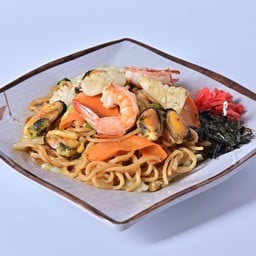 ยากิโซบะ ซีฟู้ด(B102)