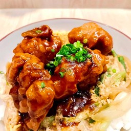 ข้าวหน้าไก่ภูเขาไฟ