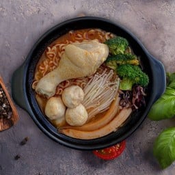 Kimchi Chicken Noodle