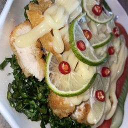 ไก่ครีมมะนาวสลัด