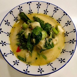 แกงเขียวหวานลูกชิ้นปลากราย