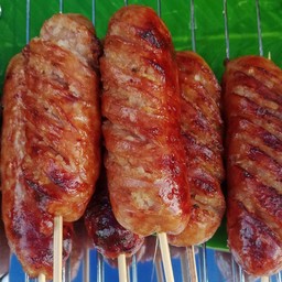 พี่ภรณ์  คอหมูย่าง หน้าคุรุ