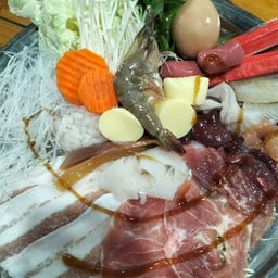 หมูจุ่มเต้าแจ้ง,อาหารตามสั่ง