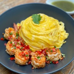ข้าวกุ้งคั่วพริกเกลือ ไข่ข้น