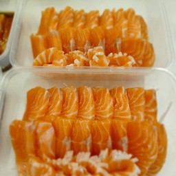 แซลมอน 300 กรัม