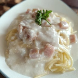 สปาเก็ตตี้คาโบนารา