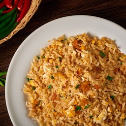 ข้าวผัดแหนม (L)