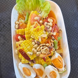 ตำข้าวโพดไข่เค็ม