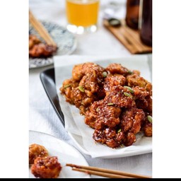 ไก่กรอบซอสเกาหลี Hot & spicy