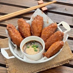 ปีกไก่ทอดน้ำปลา