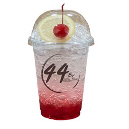 สตอเบอรี่ โซดา