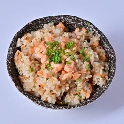 ข้าวผัดปลาแซลมอน(R170)