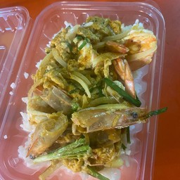 ข้าวกุ้งผัดผงกระหรี่