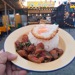 ข้าวผัดฉ่าเนื้อสด