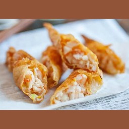 Fried Prawn Rolls กุ้งทอดห่อเต้าหู้