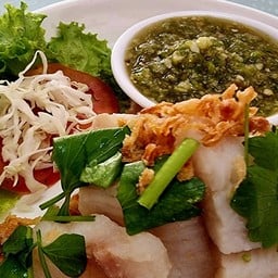 ร้านออมตังค์ เรื่องหมูหมู ใกล้โรงเรียนบ้านภูเขาลาด
