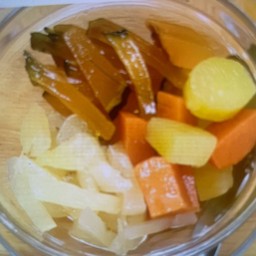 สามเกลอ สามเชื่อม