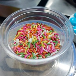 เม็ดสี แบบแท่ง (ในกระปุก)