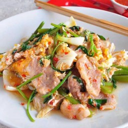 สุกี้แห้ง