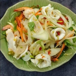 ยำรวมทะเล