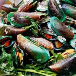 หอยแมลงภู่อบสมุนไพร