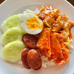 ข้าวหมูกรอบหมูแดง+ไข่
