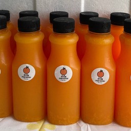 น้ำส้มสดผสมเนื้อส้ม