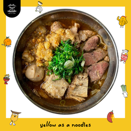 เกาเหลาก๋วยเตี๋ยวเรือ (Beef or Pork Clear Soup)
