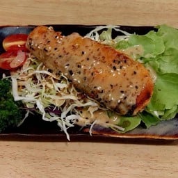 G07-สลัดแชลมอลย่าง