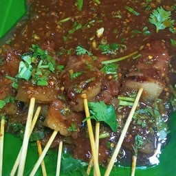 หมูน้ำจิ้มแจ่วไม่ใส่ปลาร้า