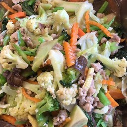 ผัดผักรวมหมู