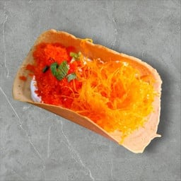 ขนมเบื้อง ใส้ผสม ชิ้นละ