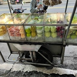 ตลาดซอยร่วมมิตร