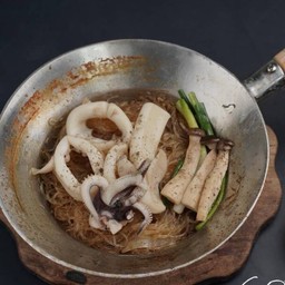 02อบวุ้นเส้นปลาหมึก Muk-O