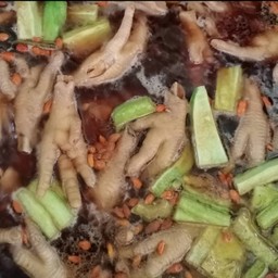 เกาเหลาขาไก่