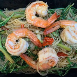 D ผัดหมี่กระเฉด กุ้ง