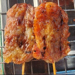 หมูปิ้งนมสด