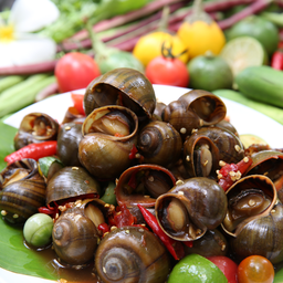 ตำหอยโข่งนา