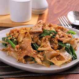 ผัดซีอิ๊วหมู