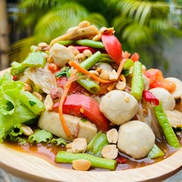 ตำเส้นเล็กลูกชิ้นหมู ฟรีกากหมู