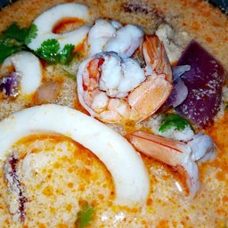 ครัวแม่ฝน อาหารตามสั่ง
