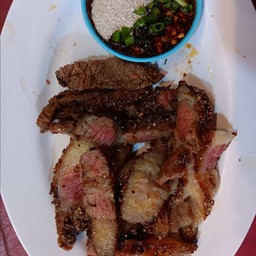 เสือร้องไห้