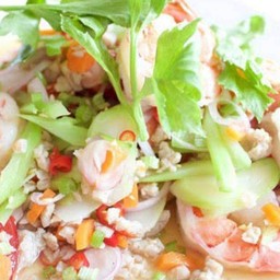 ยำกุ้งสุก